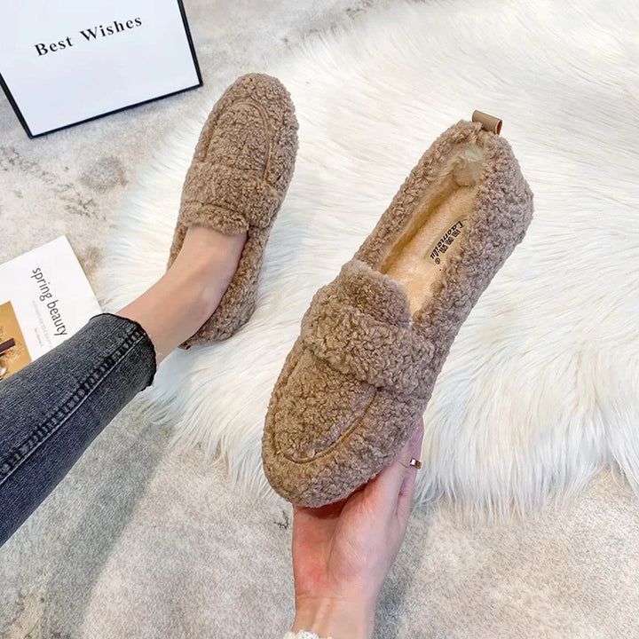 Elow | Plush Flats