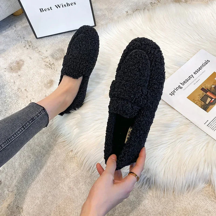 Elow | Plush Flats